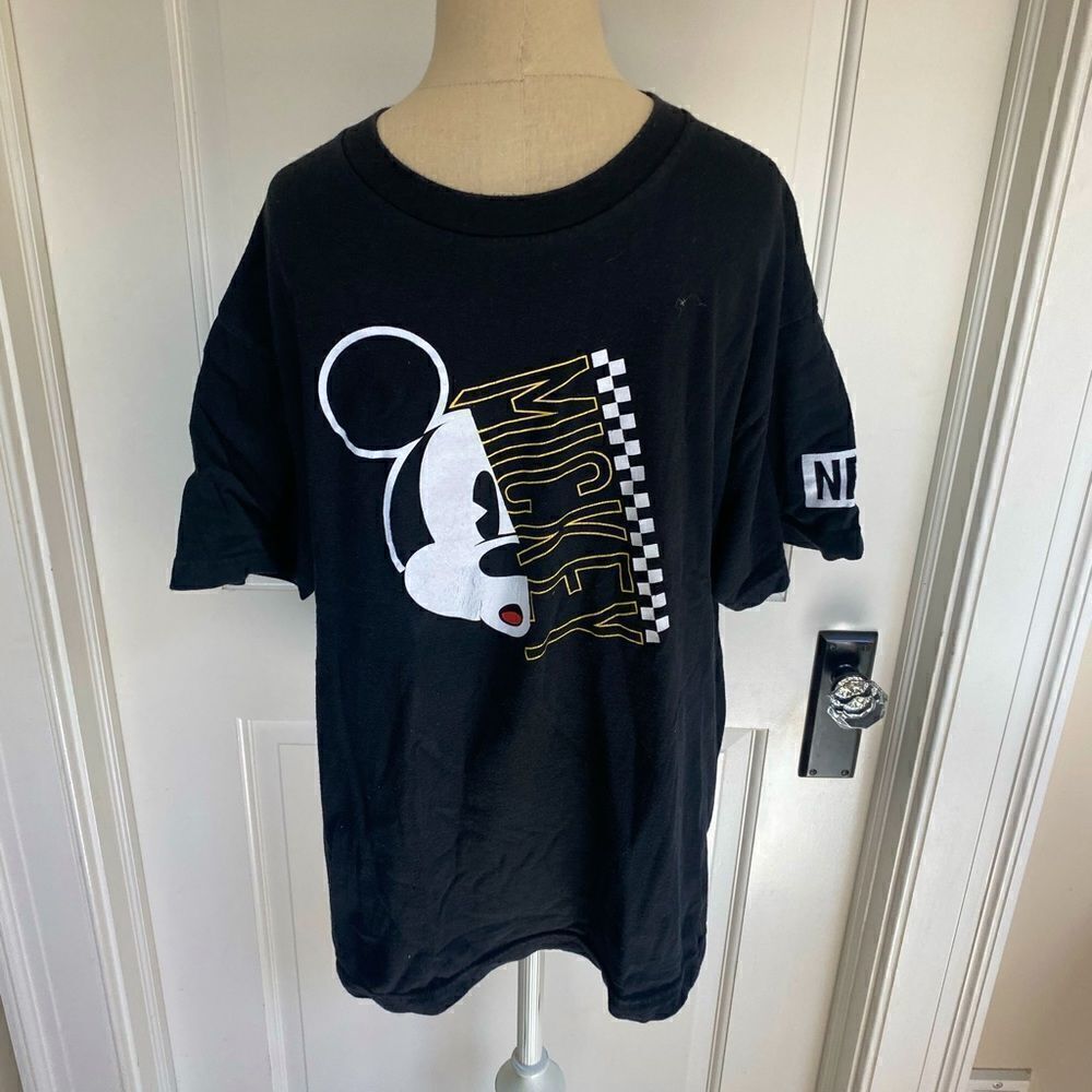 Mickey Skater NEFF Disney TShirt